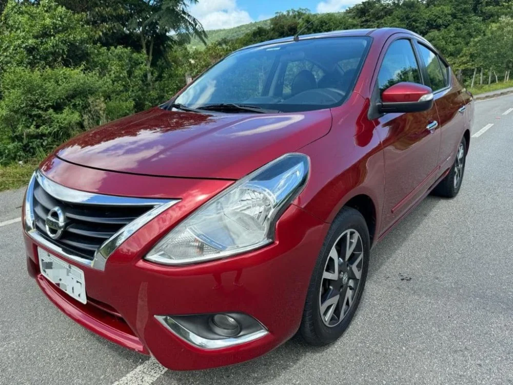 Nissan VERSA UNIQUE 1.6 16V FlexStart 4p Aut.