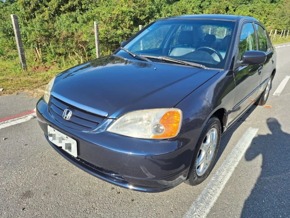 Honda Civic Sedan LX 1.7 16V 115cv Mec. 4p
