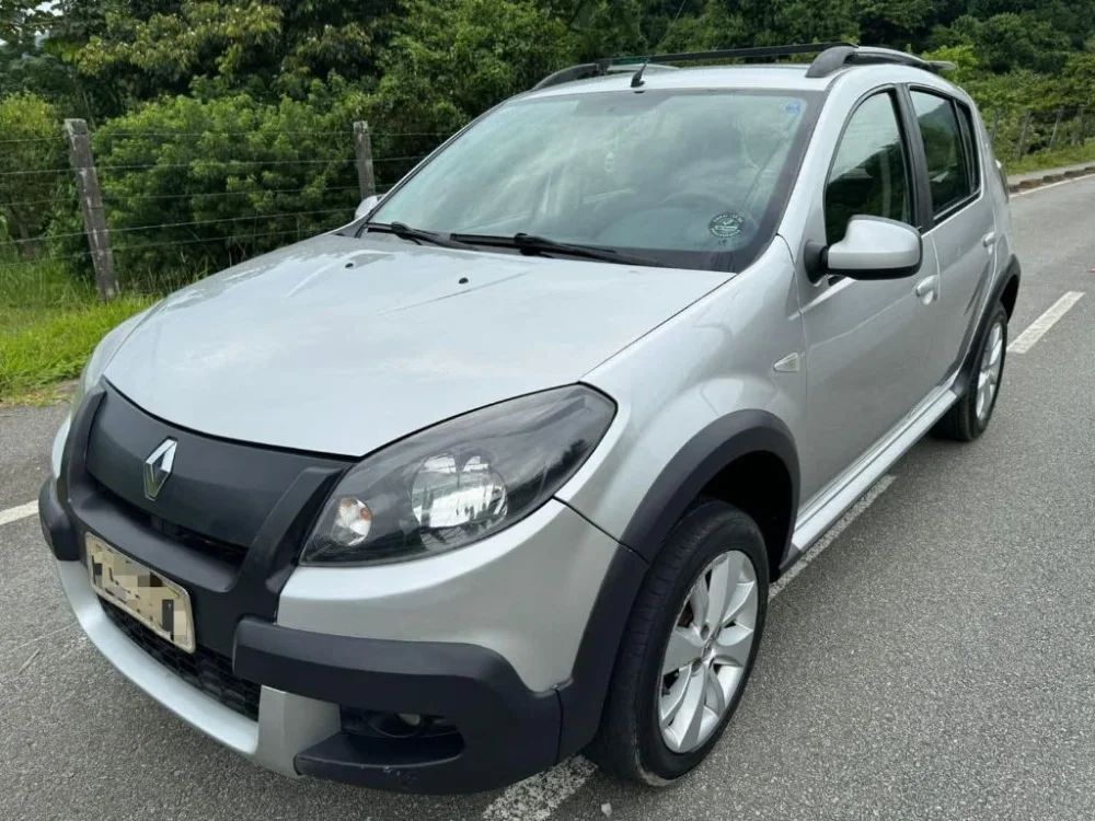 Renault SANDERO STEPWAY Hi-Flex 1.6 16V 5p Aut.